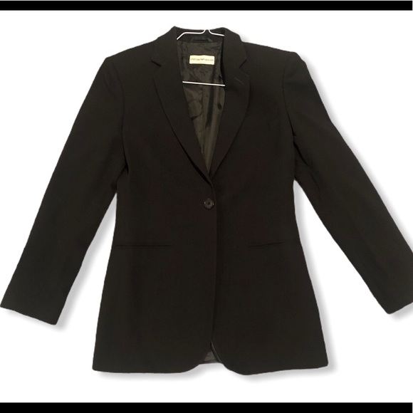 Emporio Armani Jackets & Blazers - EMPORIO ARMANI Black Suit Blazer Size 38/8 Women’s